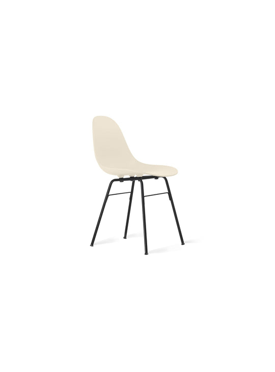 Chaise TA TOOU Design, une chaise contemporaine pensée pour le confort au quotidien. creme