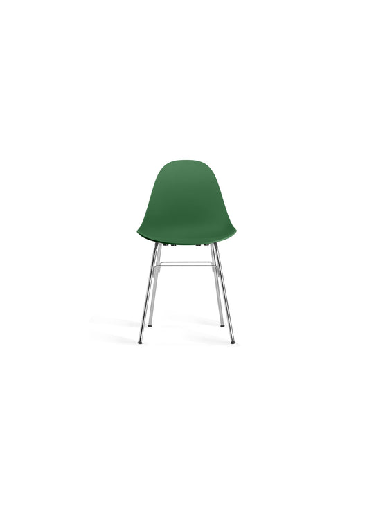 Chaise TA TOOU Design, une assise contemporaine qui conjugue esthétique et confort. vert