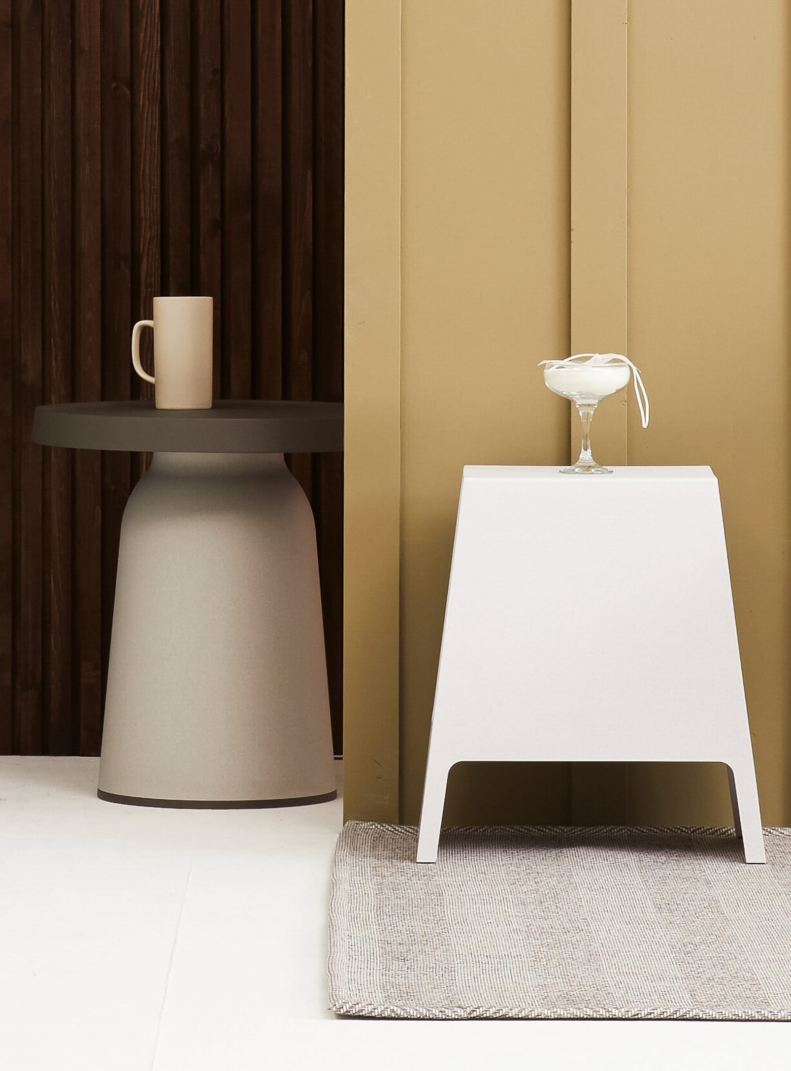 Thick Top : Tables d'appoint ronde - TOOU – Nüspace