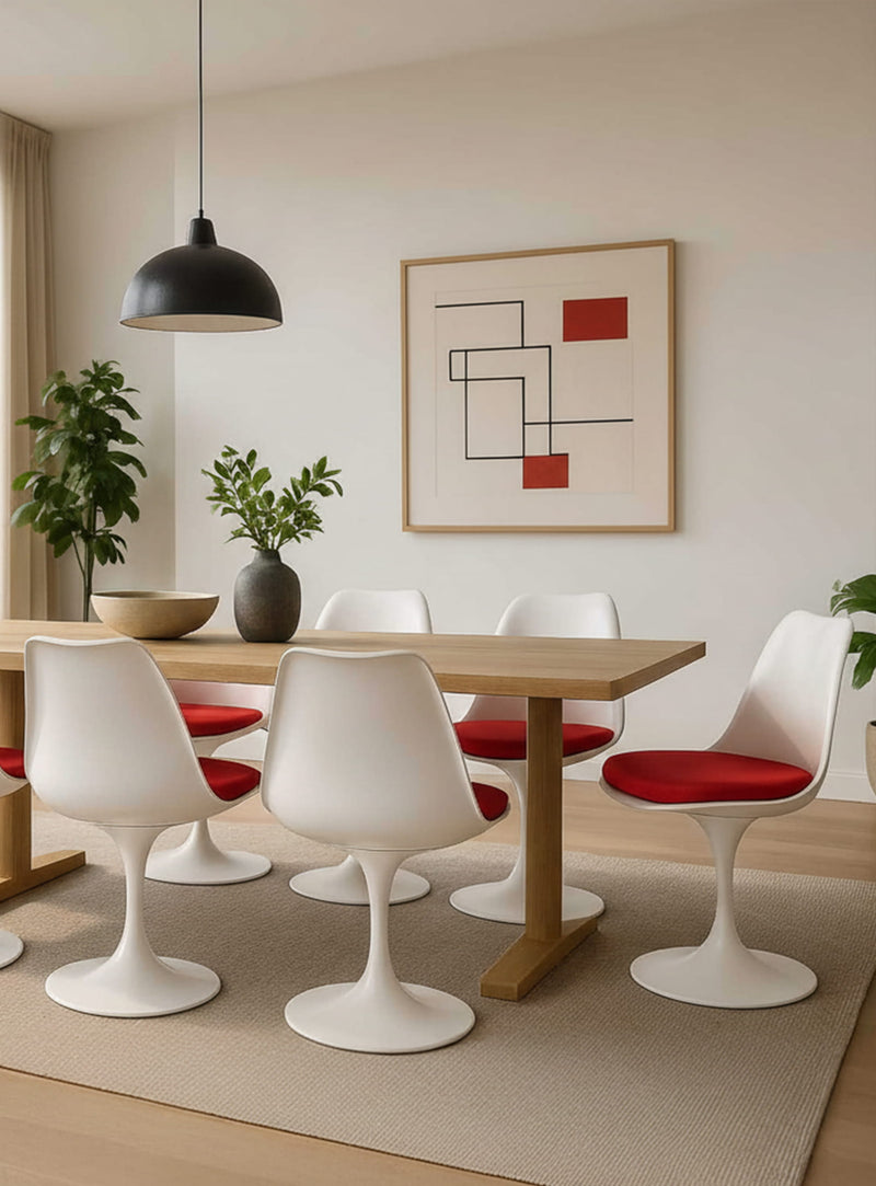 Chaise Tulipe Nüspace, style audacieux pour intérieurs contemporains. rouge