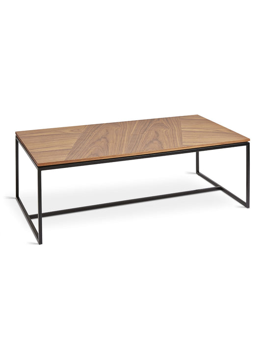 Gus* Modern Tobias : table à café rectangulaire élégante en noyer et acier.