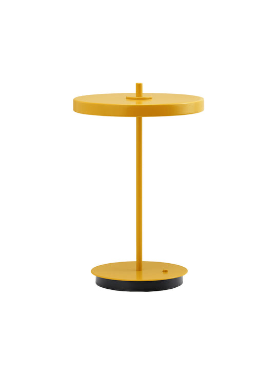 Lampe portable Asteria Move Monochrome Umage, un luminaire design sans contrainte de fil. tournesol