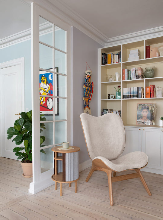 Table d'appoint Audacious Umage : personnalisez votre intérieur avec style. sterling