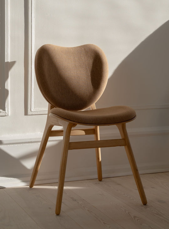 Chaise A Conversation Piece