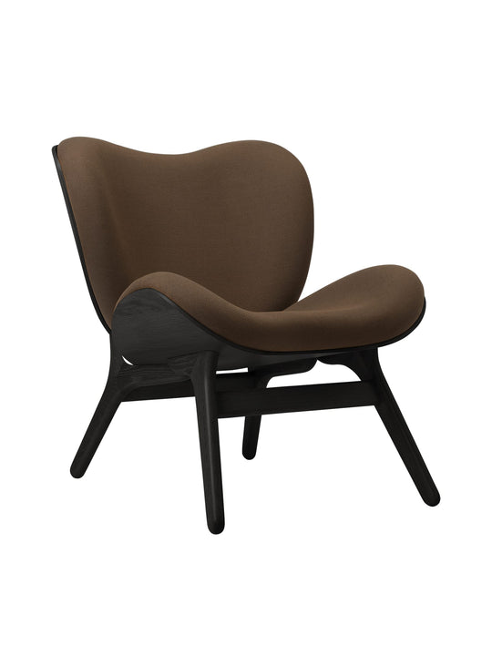 Fauteuil Umage A Conversation Piece low, sublime un salon moderne ou une chambre.