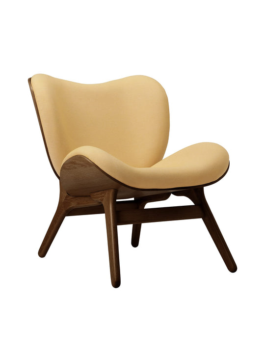 Fauteuil Umage A Conversation Piece low, assise ergonomique et style chaleureux.