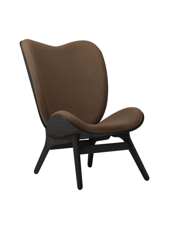 Fauteuil Umage A Conversation Piece Tall, design intemporel et finitions soignées.