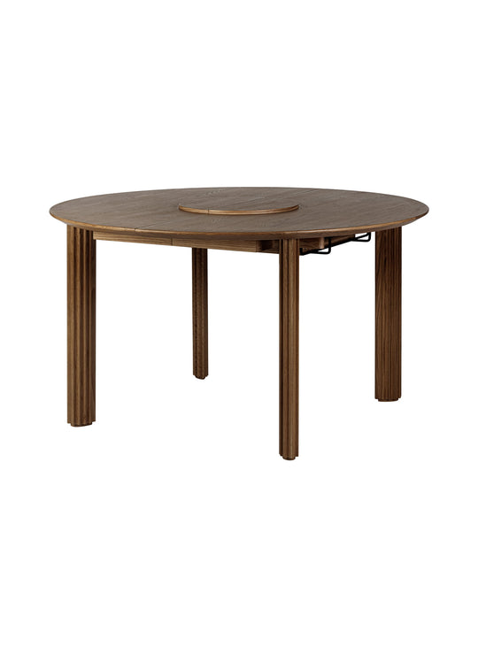Table à dîner extensible Comfort Circle Umage en chêne, alliant design scandinave et praticité. chene foncé