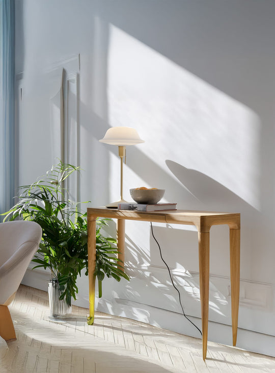 Console Heart'n'Soul Umage, un meuble design scandinave avec tiroir de rangement intégré. chene