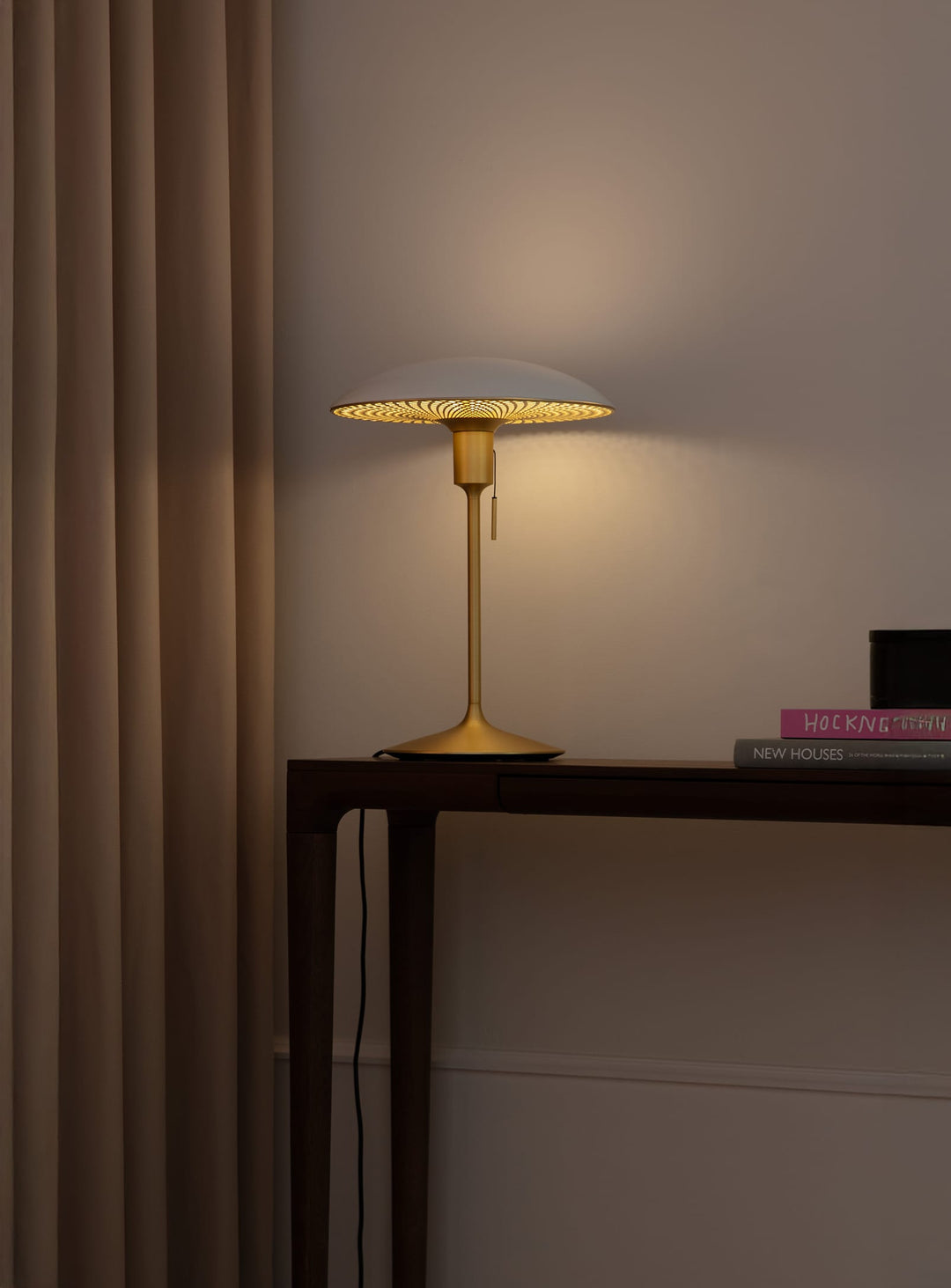 Abat-jour Manta Ray de Umage luminaire design contemporain. blanc