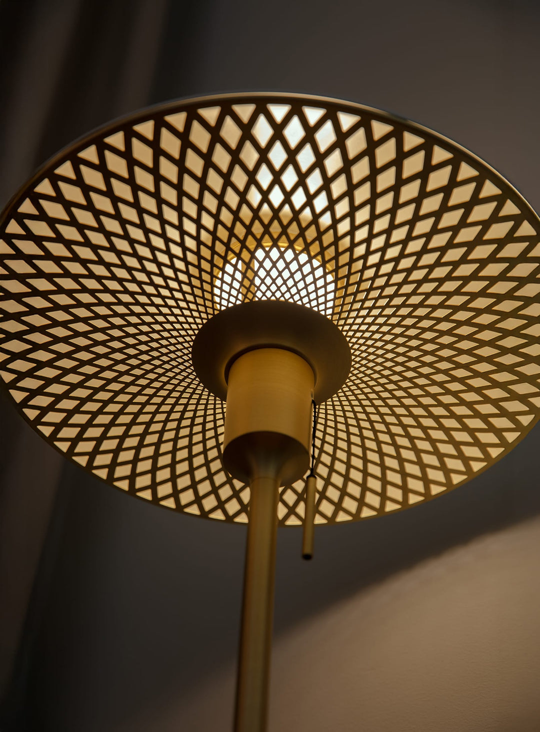 Abat-jour Manta Ray de Umage lumière directionnelle et diffuse. blanc