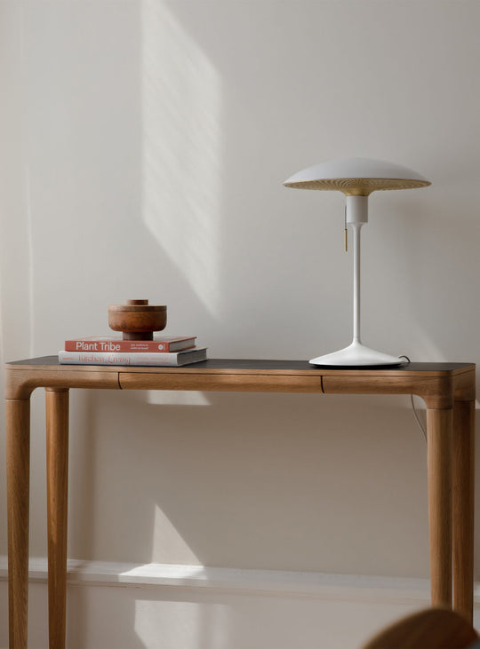 Support de lampe de table Santé de Umage base lampe chic et polyvalente. blanc