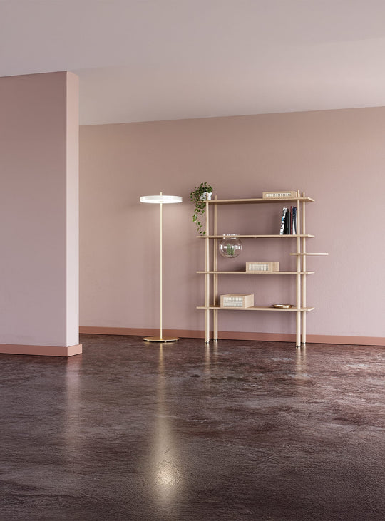 Bibliothèque Stories Umage : bibliothèque moderne, style épuré et chaleureux. chene 