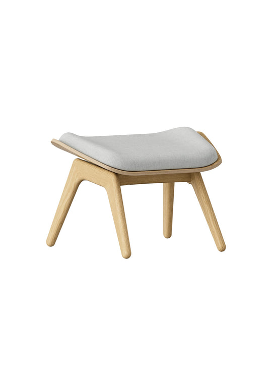 Ottoman The Reader Umage : élégance scandinave et détails en bois apparents. sterling
