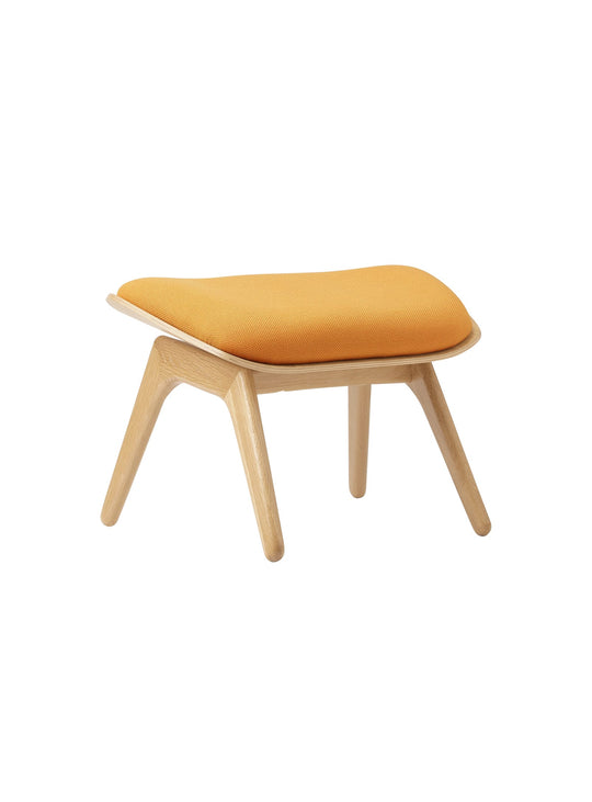 Ottoman The Reader Umage : l’alliance parfaite entre confort et bois naturel. tangerine