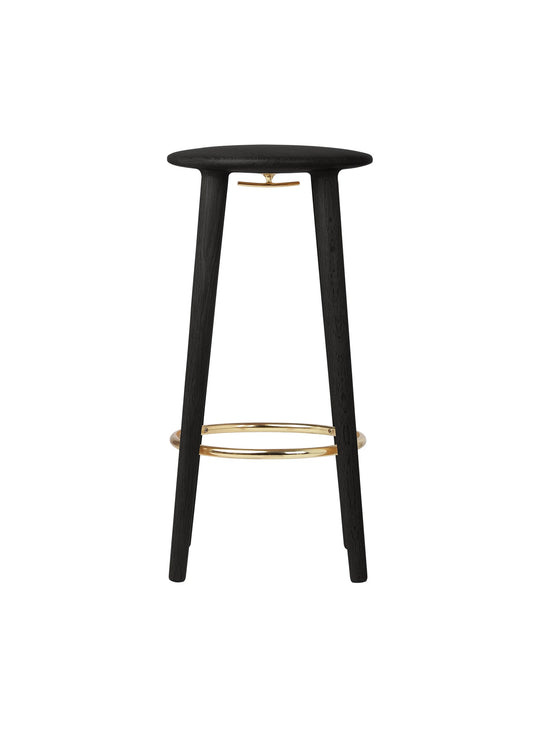 Tabouret de comptoir Socialite de Umage bois massif et confort optimal. chene noir