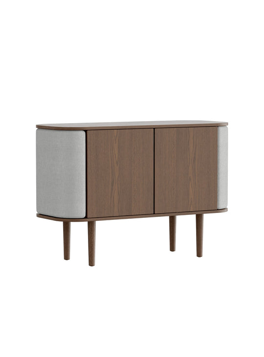 Cabinet Treasures Umage : un cabinet design pour livres, bouteilles et objets précieux. sterling
