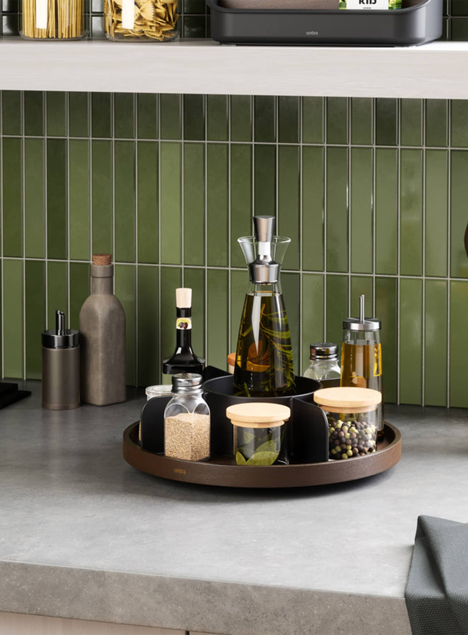 Bellwood, wood and ABS plastic lazy susan by Umbra – Nüspace
