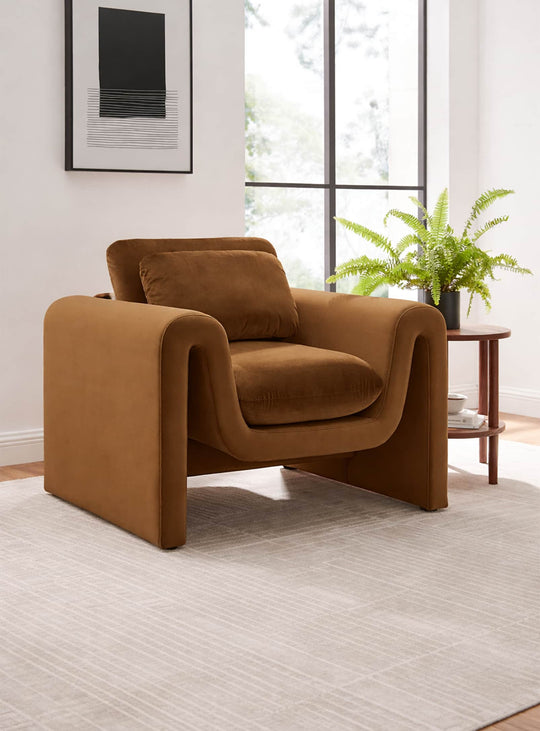 Fauteuil Waverly en tissu bouclé ou velours, doux et agréable au toucher. brun