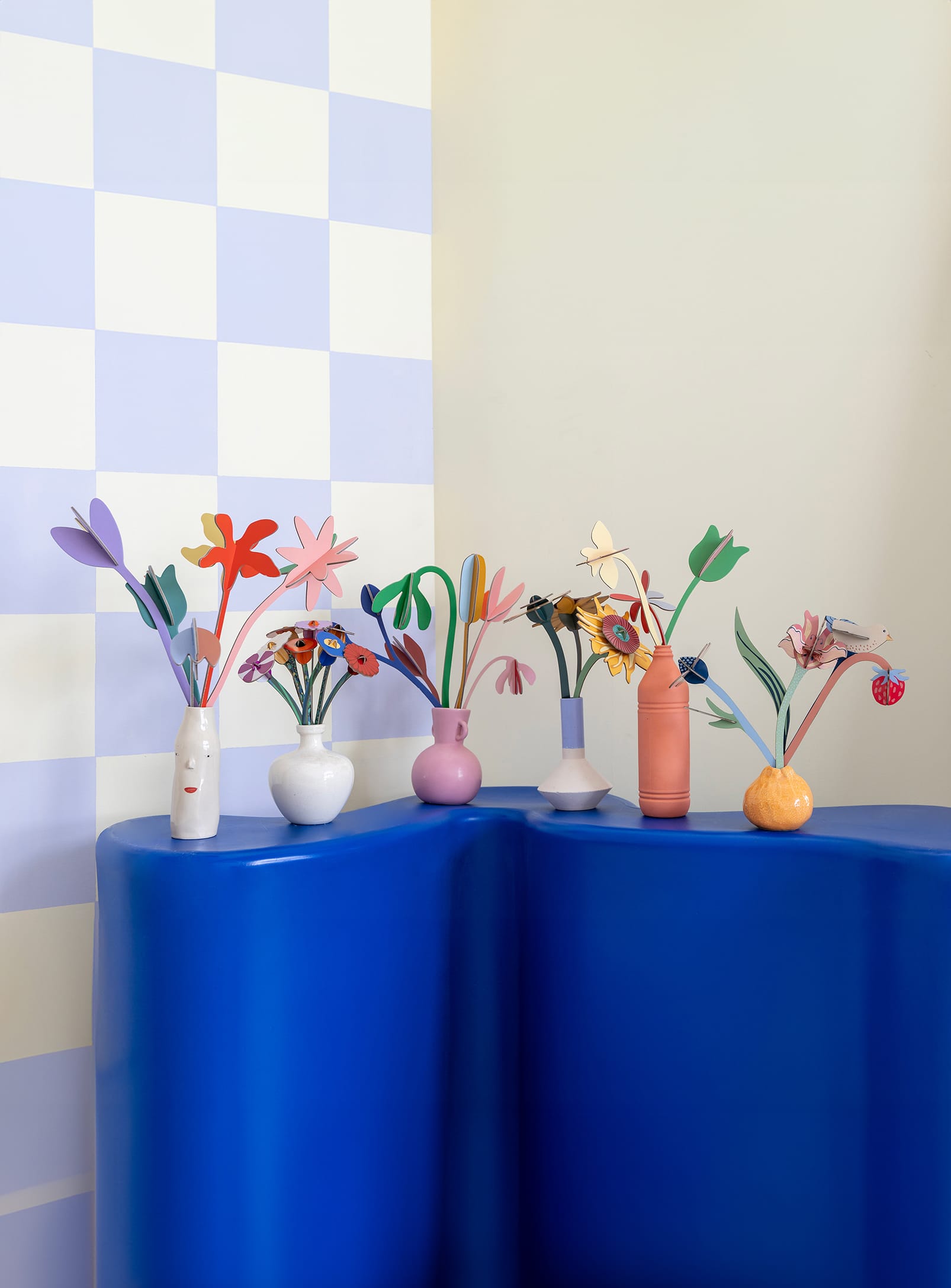 William Morris Bouquet: Cardboard decoration - Studio Roof – Nüspace