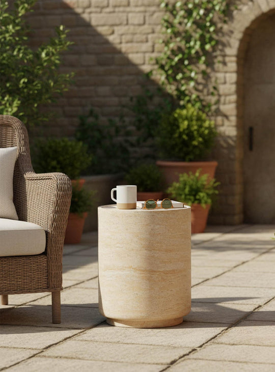 Table d’appoint Zac, un meuble polyvalent et robuste pour tous les espaces.