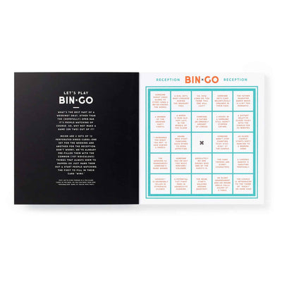 Pimentez le mariage avec 'Bin-Go Endure a Wedding' de Brass Monkey. 24 cartes de bingo pour une chasse aux moments hilarants. Une compétition joyeuse pour être le meilleur observateur!
