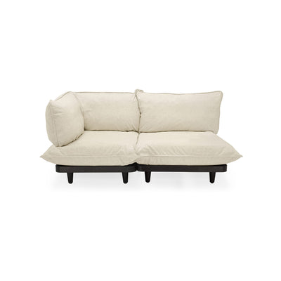 Le sofa Paletti de Fatboy redéfinit la détente en plein air. Design polyvalent, résistance aux éléments, entretien facile. Un refuge paisible ou le lieu d'événements mémorables. Sahara.