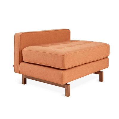 Gus* Modern Jane Lounge 2, sofa sans accoudoirs, en bois et tissu, caledon sedona, noyer