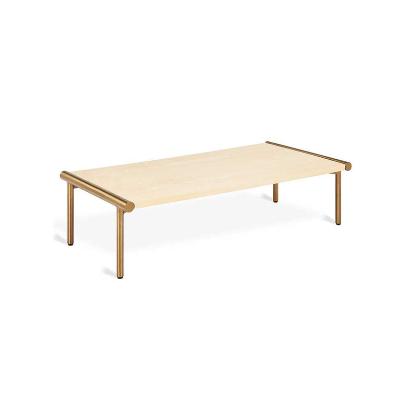 Gus* Modern Manifold, table à café rectangulaire, en acier et bois, frêne / laiton