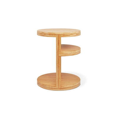 Transformez votre espace avec la table d'appoint Monument de Gus* Modern. Une solution polyvalente avec étagères intégrées, un design sculptural et un matériau naturel chaleureux.