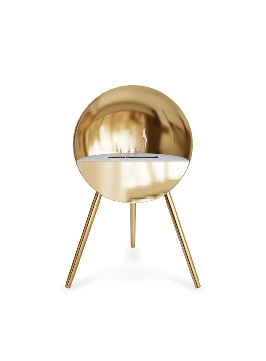 Foyer Le Feu Eye : finition or rose et chaleur scandinave.