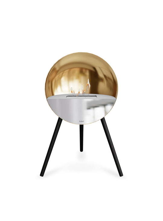 Foyer Eye Le Feu : or rose, flamme pure et style contemporain.