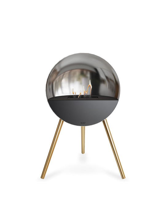 Foyer design Eye argent Le Feu : chic intemporel et feu écologique.