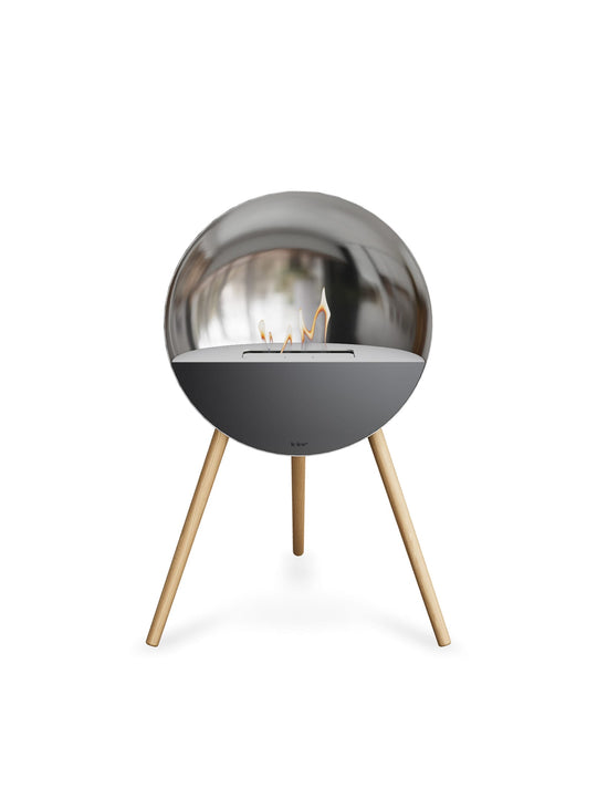 Foyer Eye argent de Le Feu : innovation danoise et chaleur moderne.