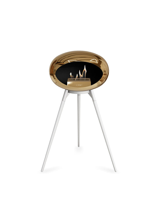 Foyer Ground High Dome Le Feu or rose : design nordique et feu authentique.