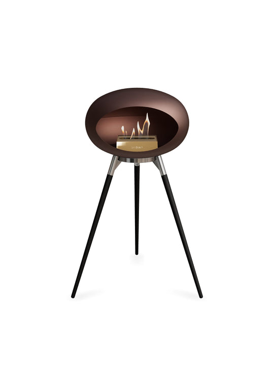 Foyer bioéthanol Ground High Dome Le Feu Mocca : feu pur et allure sobre.