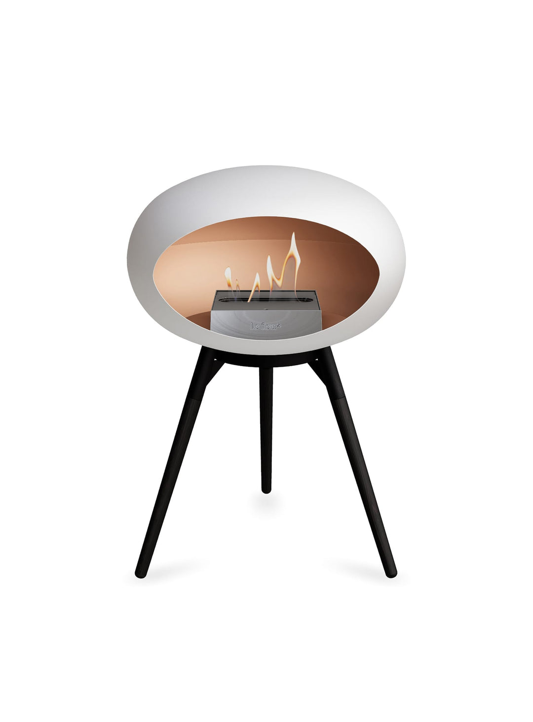 Foyer design Ground Low Dome blanc Le Feu : feu écologique et allure chic.