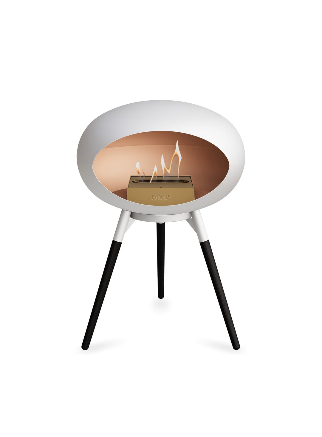 Foyer Ground Low Dome blanc Le Feu : feu écologique et allure apaisante.