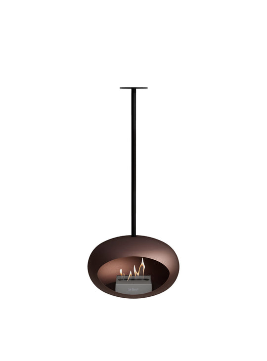 Cheminée suspendue Sky Dome en Mocca de Le Feu : flamme douce et reposante.
