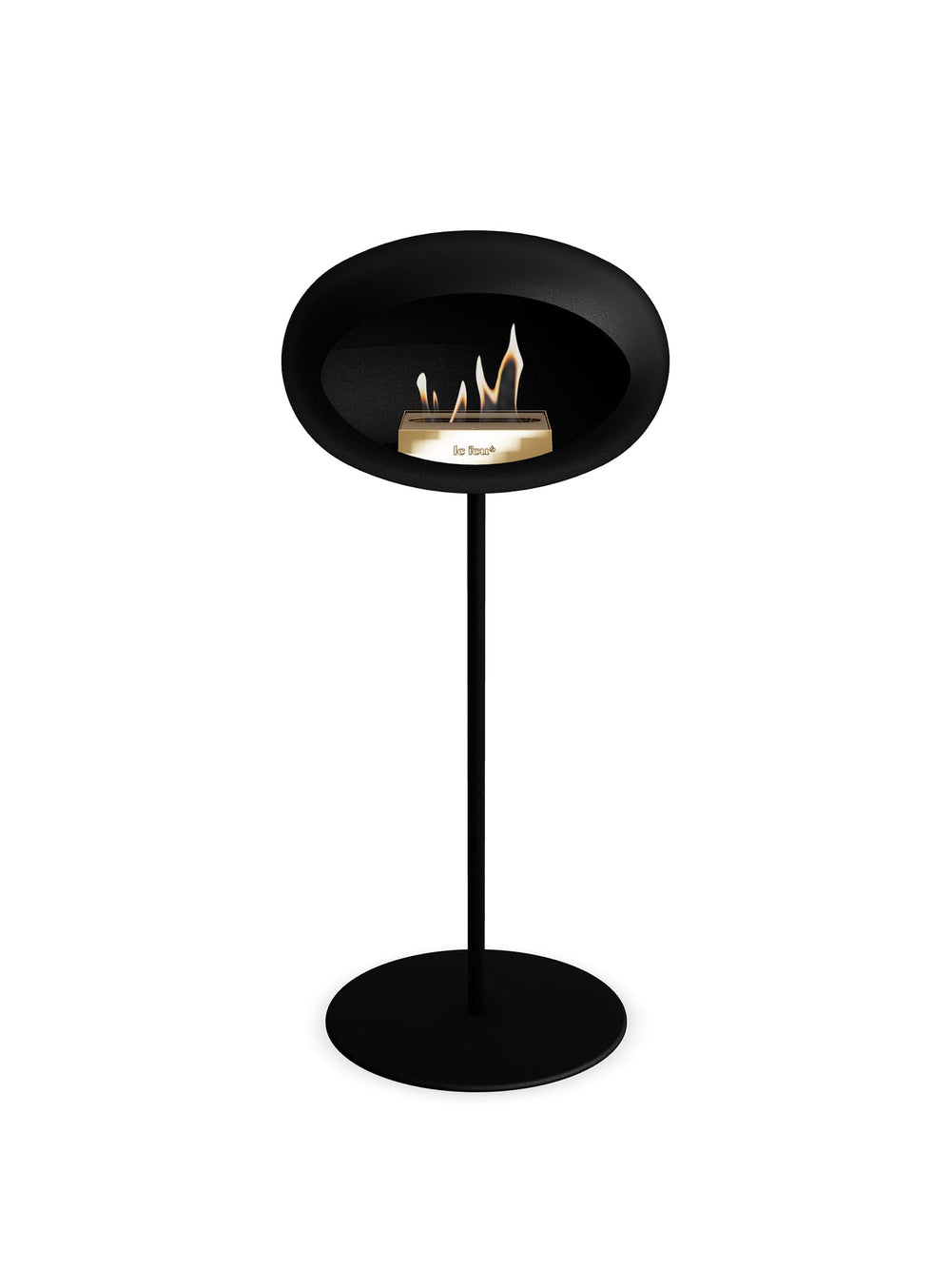 Le Feu High Dome en noir : cheminée autoportante au style raffiné et sobre.