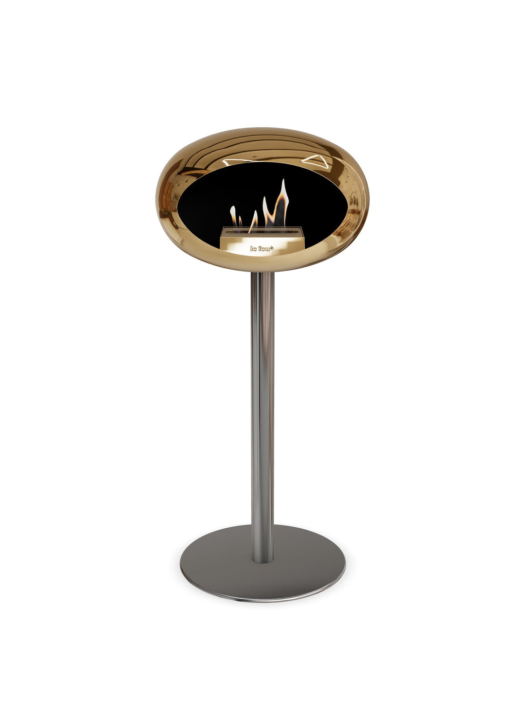 Cheminée autoportante High Dome en or rose chromé de Le Feu : ambiance cosy.