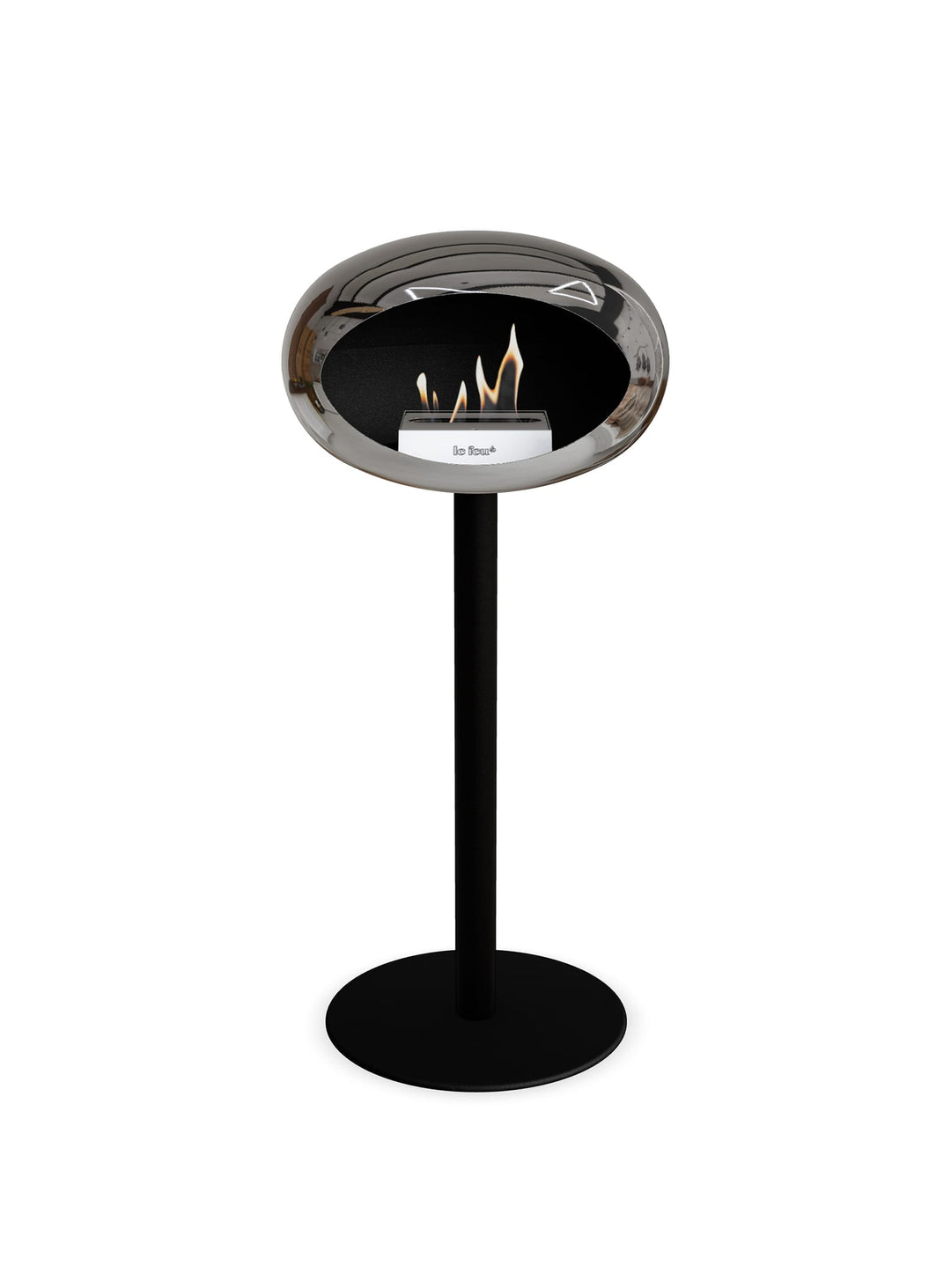 Foyer Le Feu High Dome argent : chaleur douce et éclat moderne.