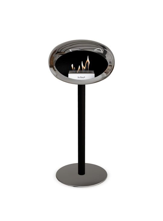 Foyer design High Dome argent Le Feu : feu écologique et style moderne.