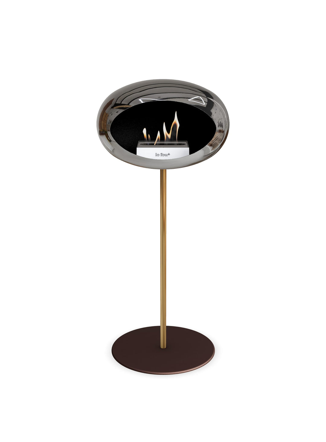 Foyer design High Dome de Le Feu : argent chromé et feu chaleureux.