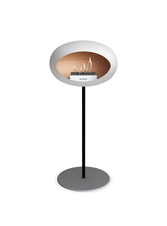Le Feu High Dome blanc : cheminée autoportante au dôme mat raffiné.