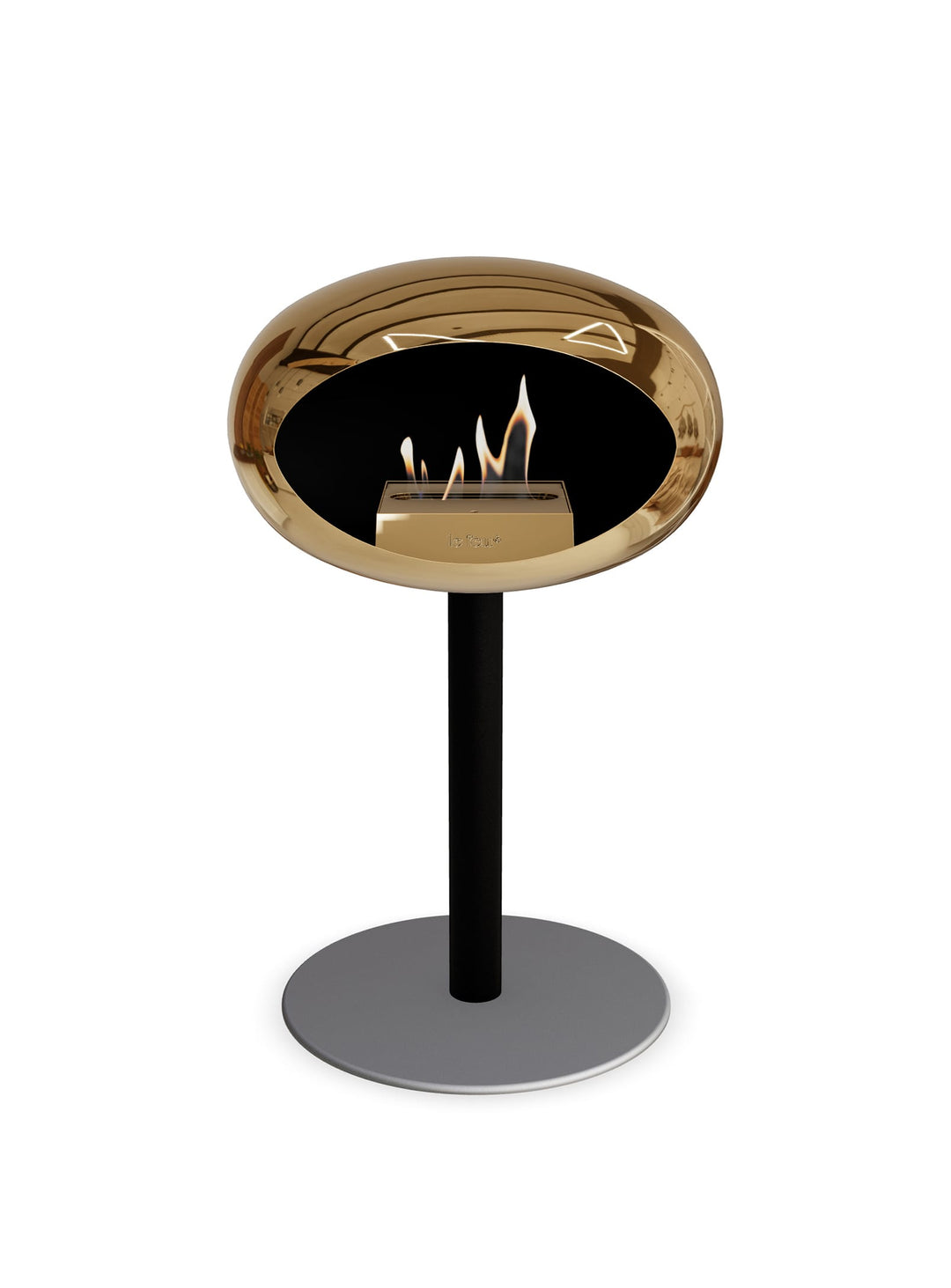 Cheminée autoportante Low Dome en or rose de Le Feu : éclat raffiné.