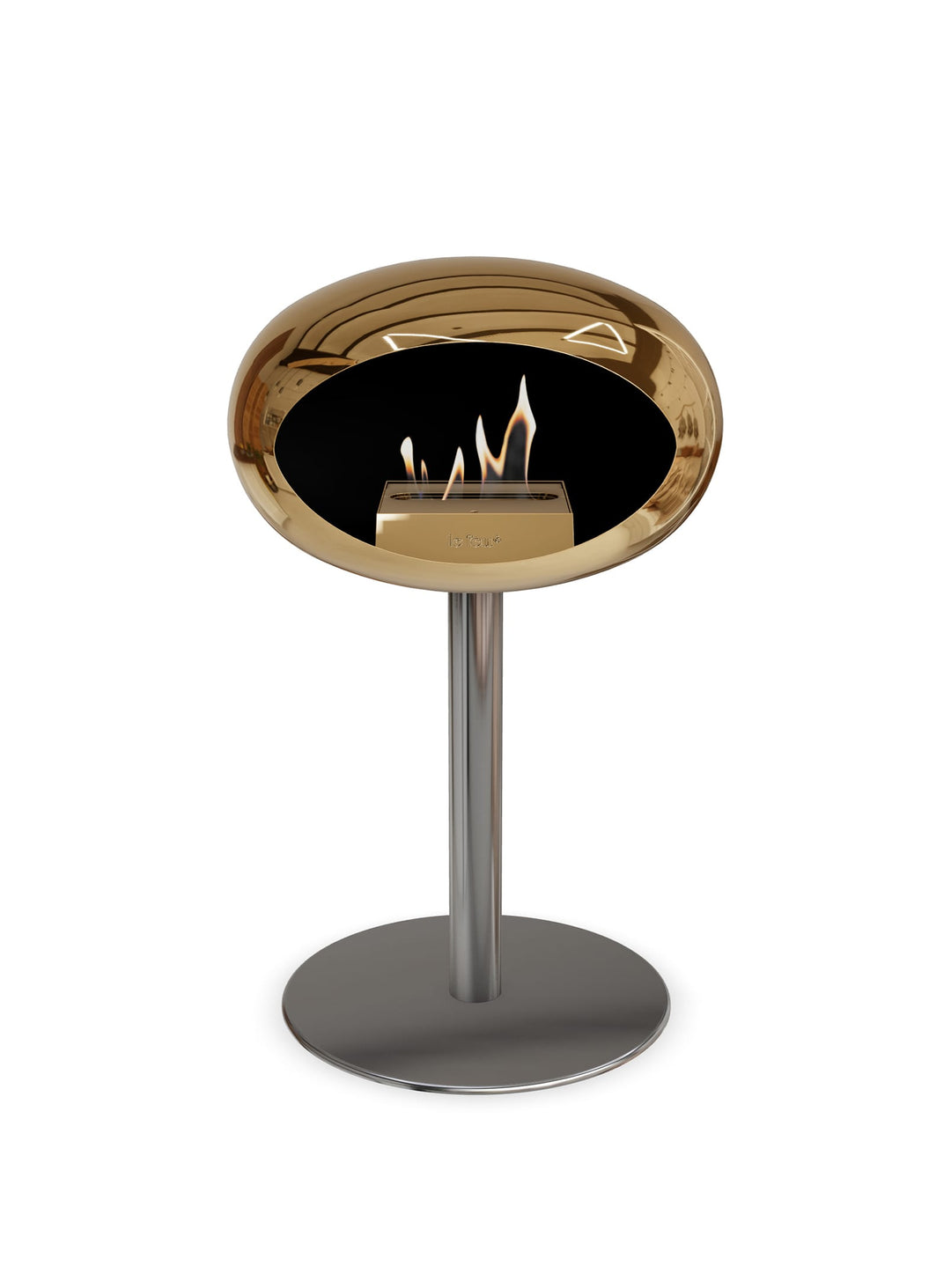 Cheminée autoportante Low Dome en or rose de Le Feu : atmosphère chic.
