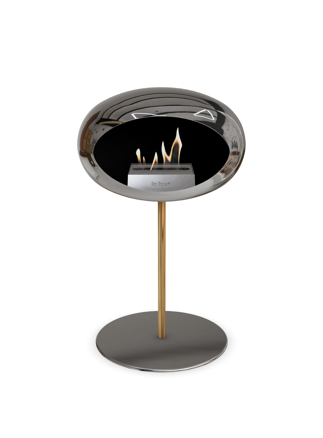 Foyer bioéthanol Low Dome Le Feu : chaleur douce et éclat argenté.