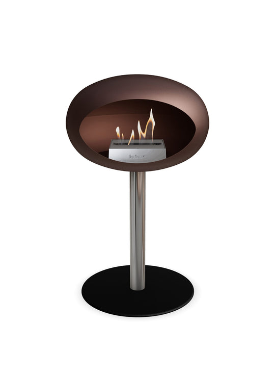 Cheminée autoportante Low Dome en Mocca de Le Feu : sans conduit ni suie.