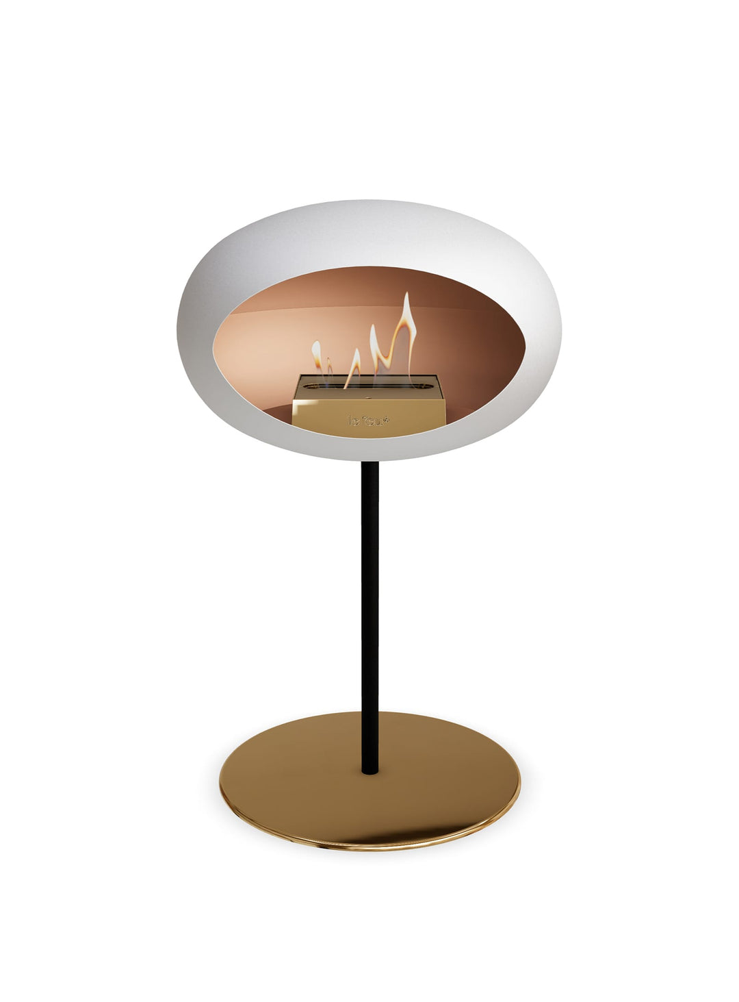 Low Dome en blanc de Le Feu : cheminée autoportante idéale petits espaces.